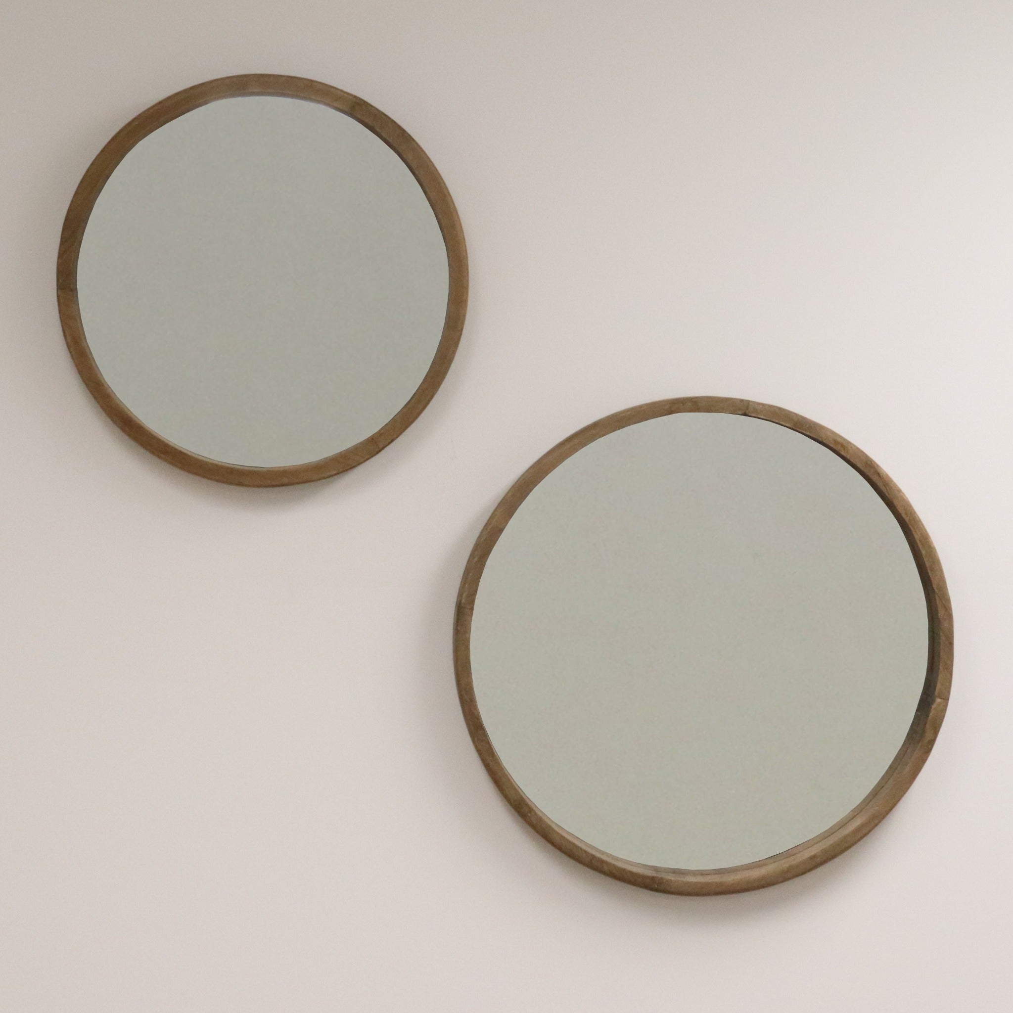 Rutledge & King Wall Mirror - Rustic Round Mirror - Decorative Circle Mirrors for Bathrooms, Living Rooms, and Bedrooms (1 Pack, Midwood - Extra Large